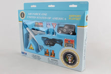 Load image into Gallery viewer, Daron Air Force One United States of America Airport Playset