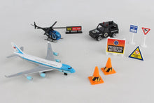 Load image into Gallery viewer, Daron Air Force One United States of America Airport Playset