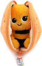 Load image into Gallery viewer, Flipetz - Buzzet the Bee &amp; Tangerine: 2-in-1 Plush Toy