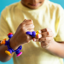 Load image into Gallery viewer, Fat Brain Toys - Plip Charms: Charm Bracelet &amp; Ring, Purple