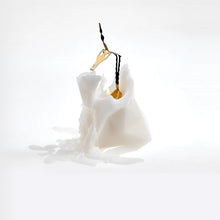 Load image into Gallery viewer, PyroPet Einar White Scented Candle Mandarin, Cinnamon and Vanilla