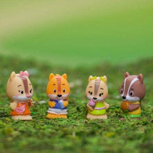 Load image into Gallery viewer, Fat Brain Toys Timber Tots Set of 3 Doll Families: Pawpaw, Nutnut and Twitwit with Drawstring Bag