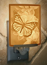 Load image into Gallery viewer, Butterfly Curved Porcelain Lithophane Night Light