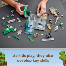 Load image into Gallery viewer, LEGO Minecraft The Skeleton Dungeon