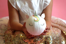 Load image into Gallery viewer, Talking Tables We Heart Unicorns Wonderball 4"