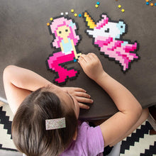 Load image into Gallery viewer, Fat Brain Toys Jixelz 700 pc Set - Fantasy Friends Arts &amp; Crafts for Ages 6 to 11
