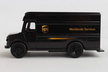 Load image into Gallery viewer, Daron UPS Pullback Package Truck