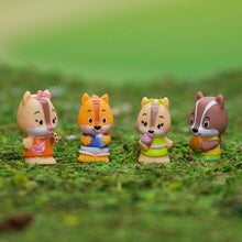 Load image into Gallery viewer, Fat Brain Toys Timber Tots Nutnut Family Set of 4 Miniature Dolls for Ages 2 to 4