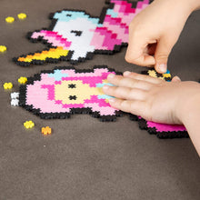 Load image into Gallery viewer, Fat Brain Toys Jixelz 700 pc Set - Fantasy Friends Arts &amp; Crafts for Ages 6 to 11